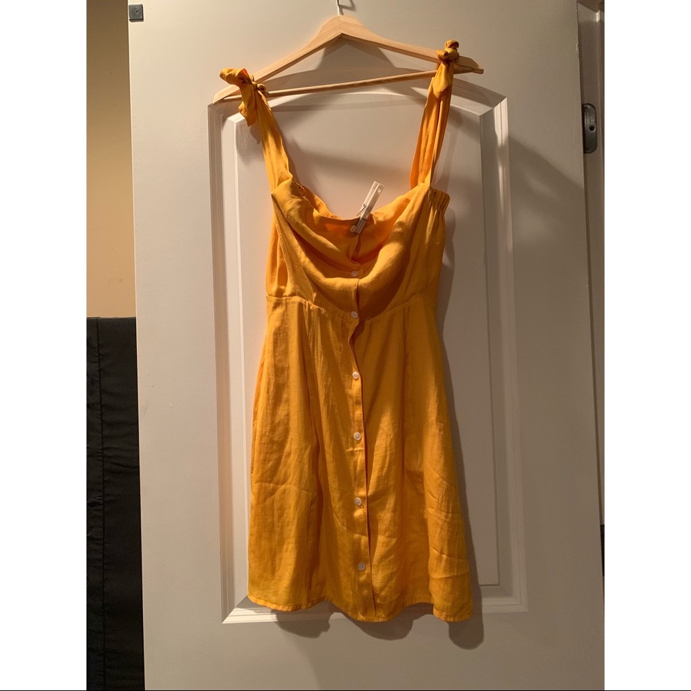 Off the Shoulder Yellow Capulet Dress